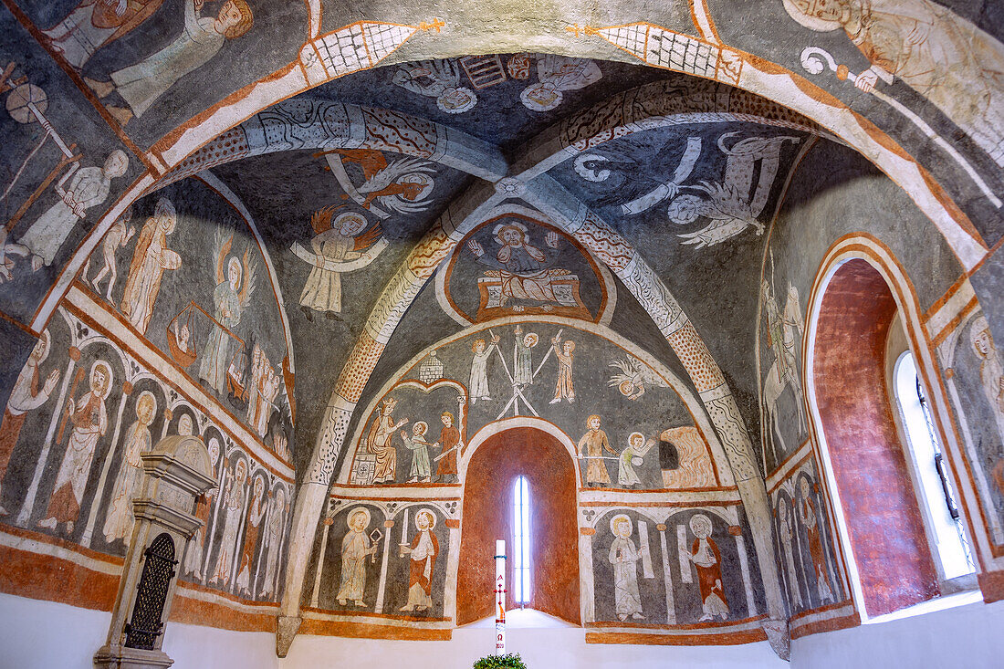 Kottingwörth, Pfarrkirche St. Vitus, Ostchor, gotische Wandmalereien, Bayern, Deutschland