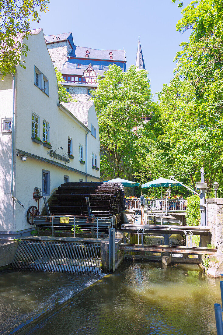 Limburg an der Lahn, historic Obermühle, Obermühle inn with beer garden, view of Limburg Castle