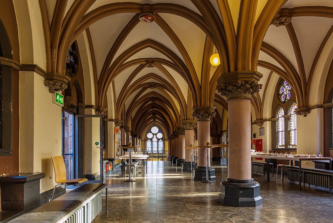 Marburg an der Lahn; Old University, Cloister