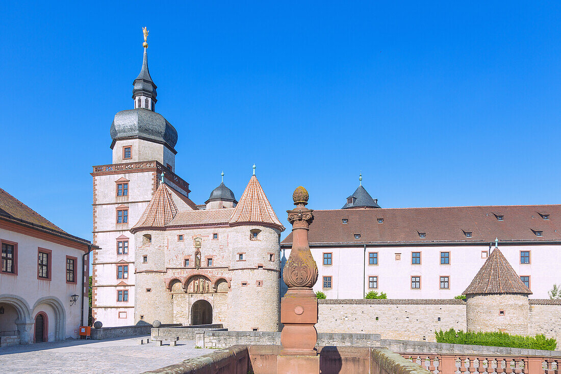 Würzburg, Festung Marienberg, Scherenbergtor, Kiliansturm, Bayern, Deutschland