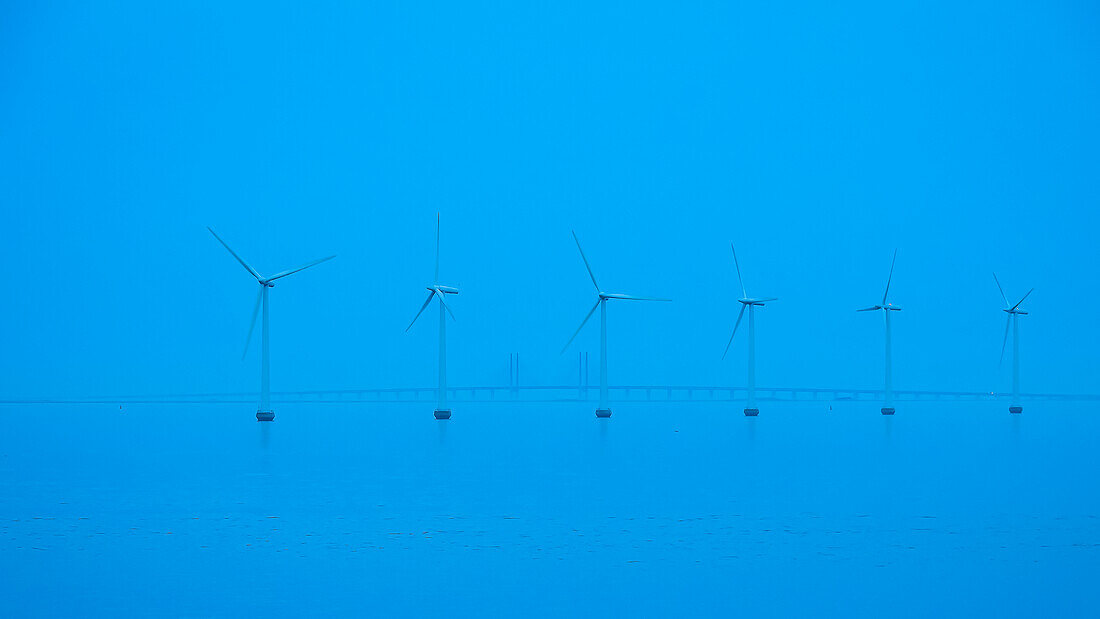 Windmills in ocean leaving Copenhagen.
