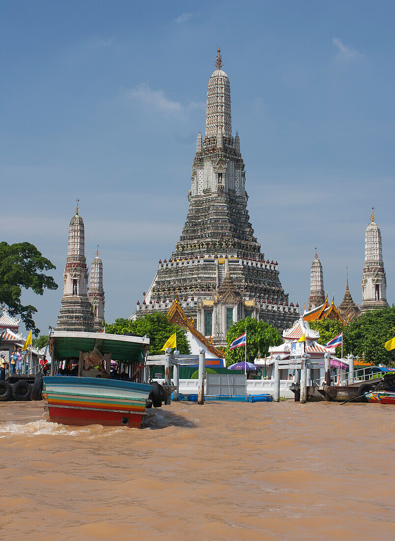 Wat Arun Temple on the bank of the Chao Phraya River in Bangkok Thailand