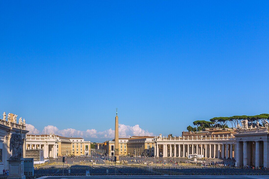 Rom, Petersplatz, Piazza San Pietro, Kolonnaden, Obelisk, Via della Conciliazione, Latium, Italien