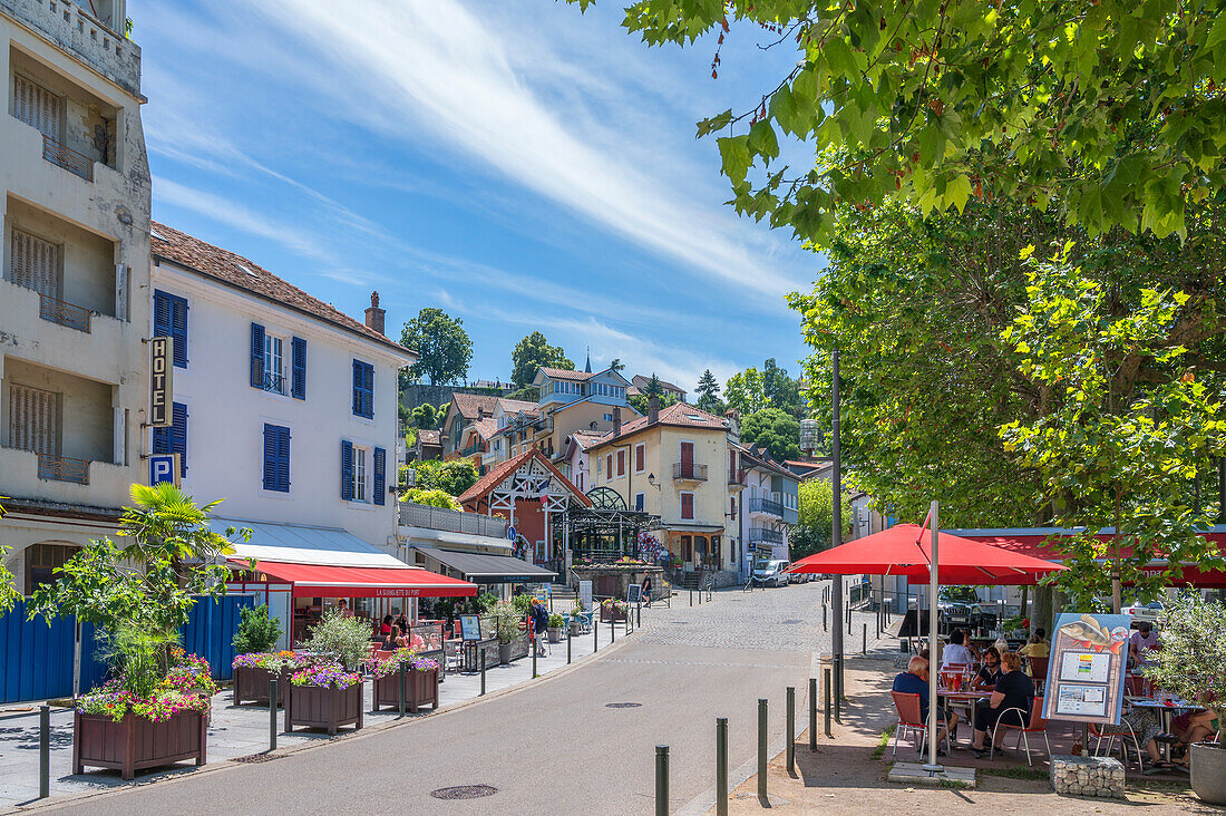 Gasse in Thonon les Bains, Département Haute-Savoie, Auvergne-Rhône-Alpes, Frankreich