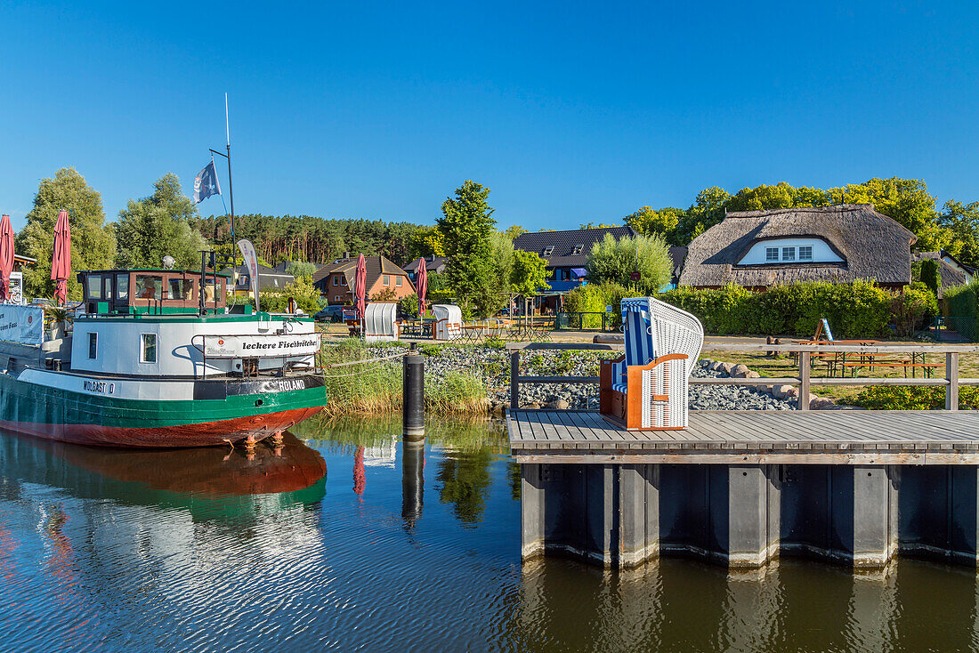 Harbor in the Baltic Sea resort of Sellin, Ostseebad Sellin, Rügen Island, Mecklenburg-West Pomerania, Germany