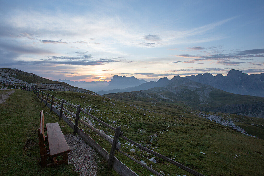 Sunrise at the Schlernhaus, Dolomites, Schlern, Rosengarten, South Tyrol, Italy