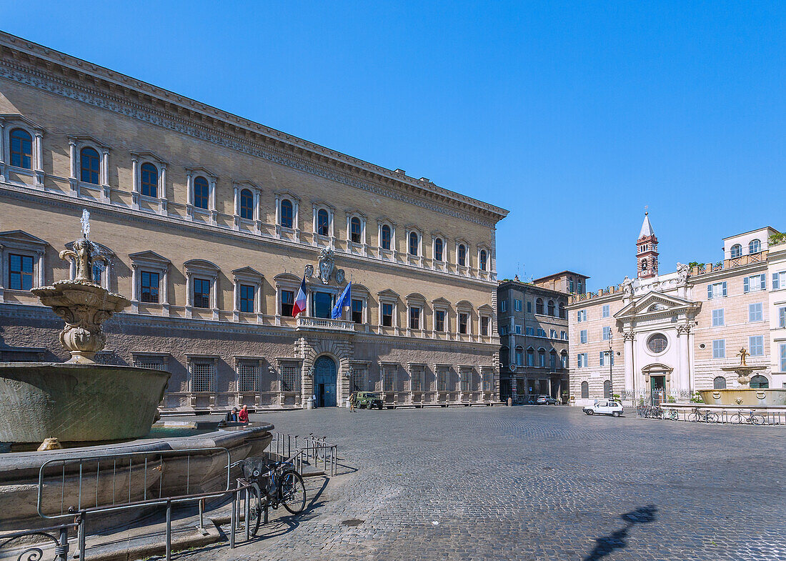 Rome, Piazza Farnese, Palazzo Farnese, fountains with granite bathtubs, Church of Santa Brigida