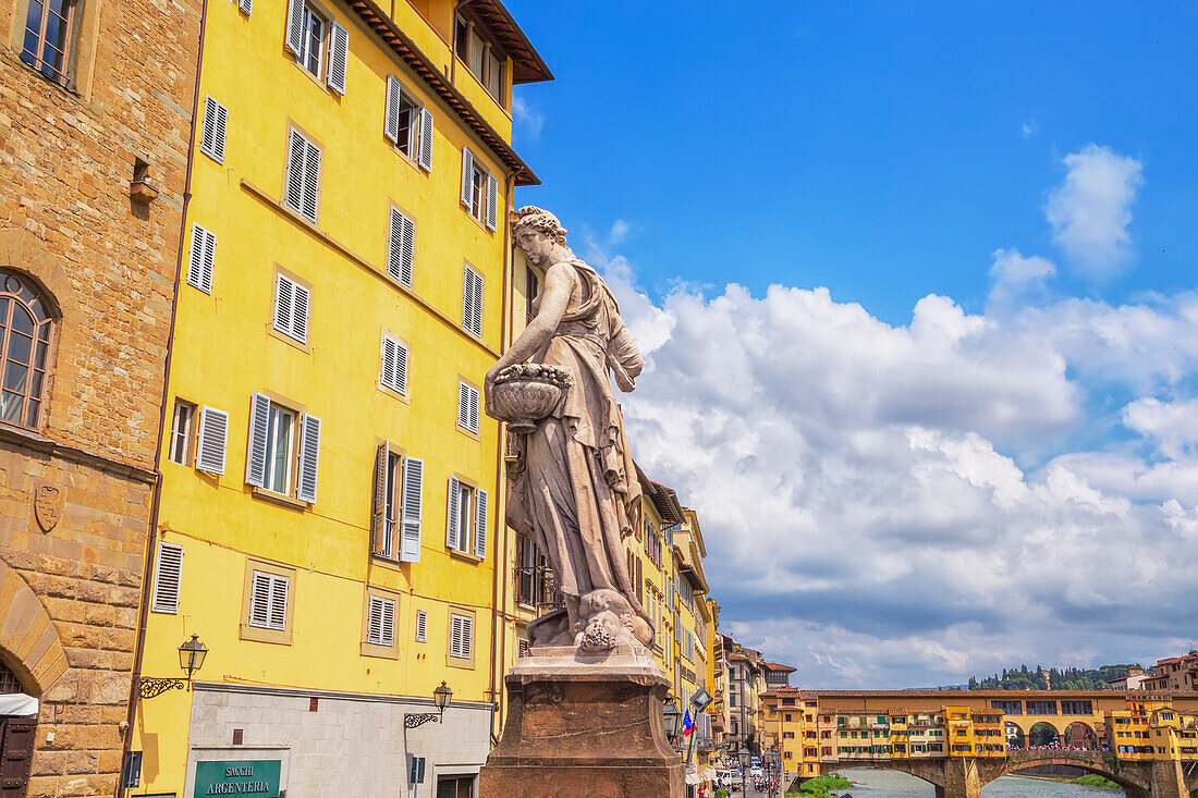 View of Ponte Vecchio from Santa Trinita Bridge, Florence, Tuscany, Italy, Europe