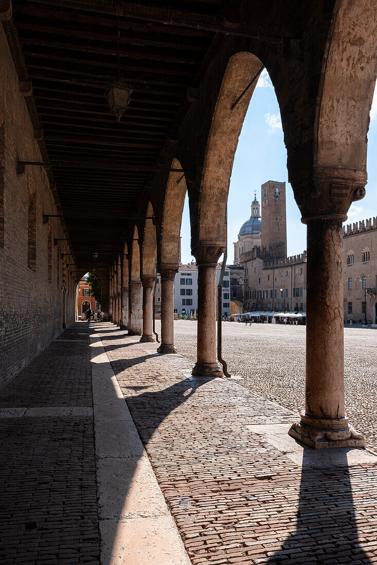 View towards the Basilica from Piazza Sordello, Doge's Palace, Mantua, Mantova, Lombardy, Italy, Europe