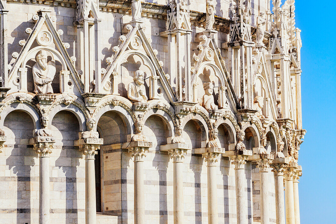 Baptistery detail, Campo dei Miracoli, Pisa, Tuscany, Italy, Europe