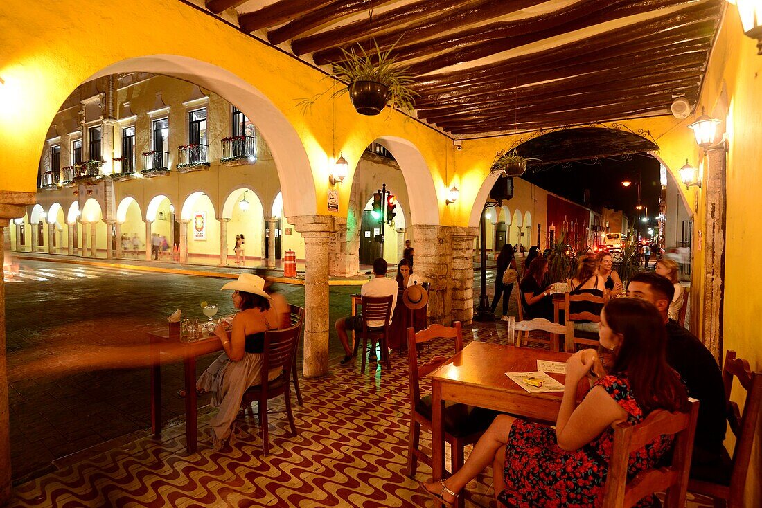 Restaurant am Zocalo, Valladolid, Yucatan, Mexiko
