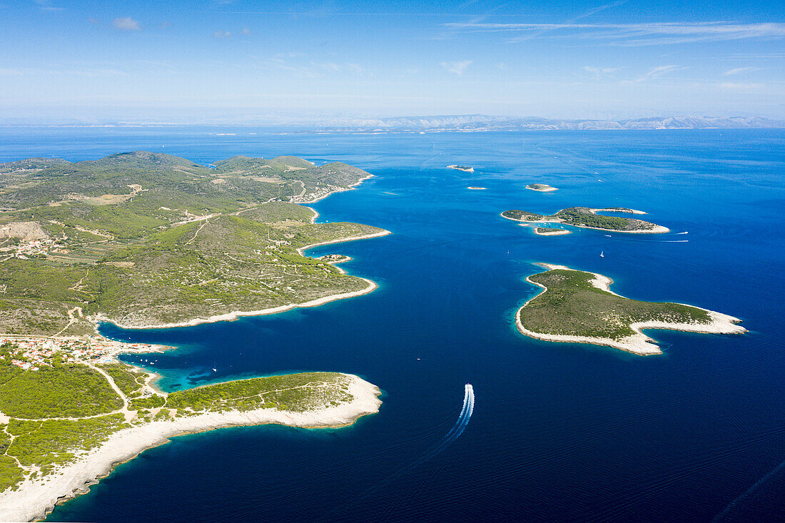 Rukavac an der Südküste von Vis, Mittelmeer, Kroatien