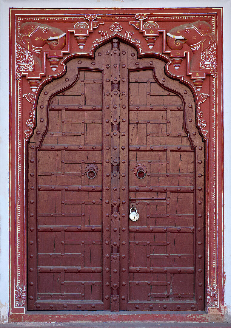 Tür des Stadtschlosses, Jaipur, Rajasthan, Indien