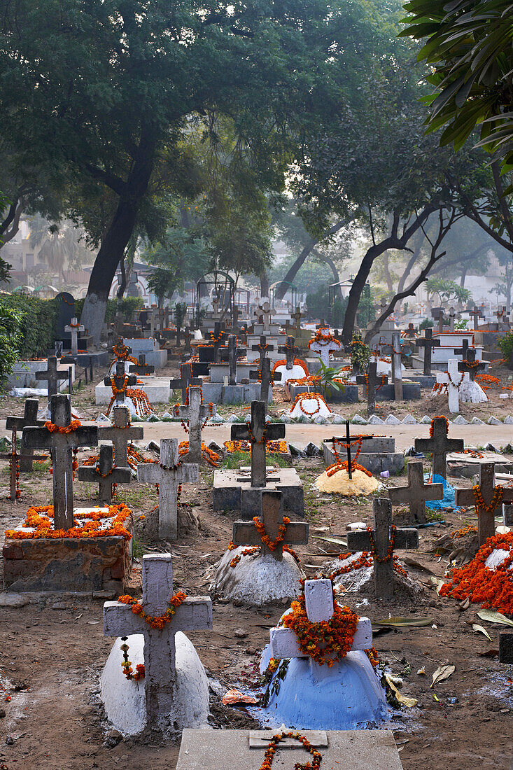 Christian Cemetery, Pahar Ganj, Delhi, India