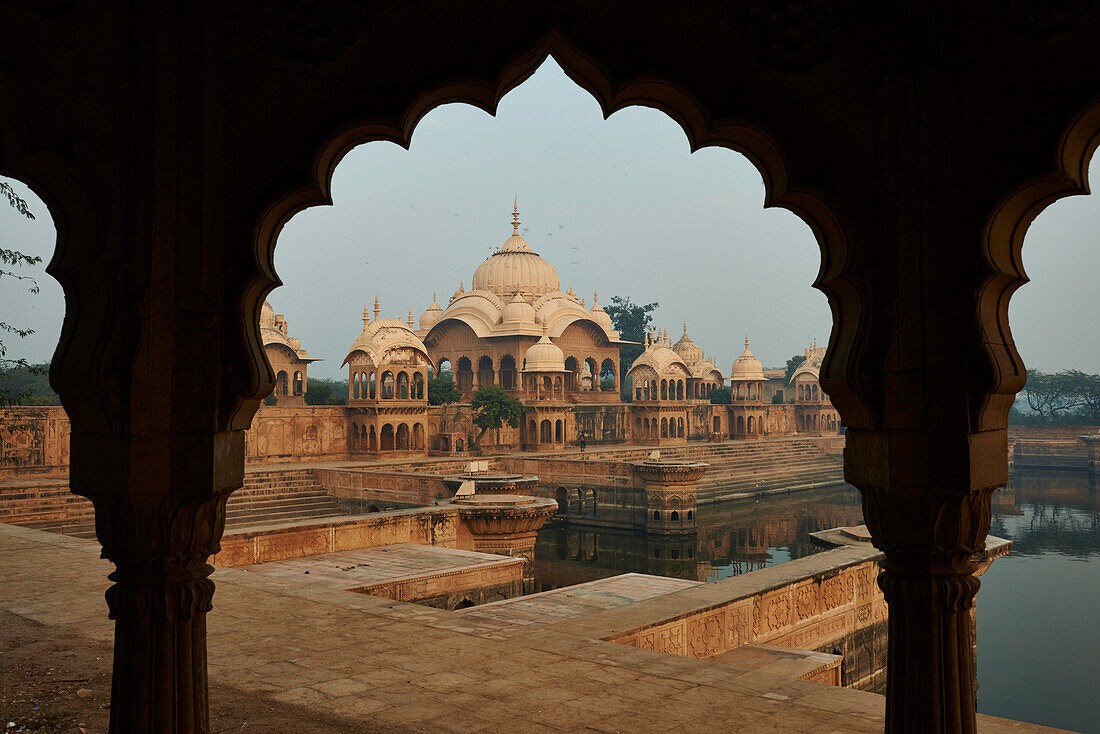 Kusum Sarovara, Govardhan, India