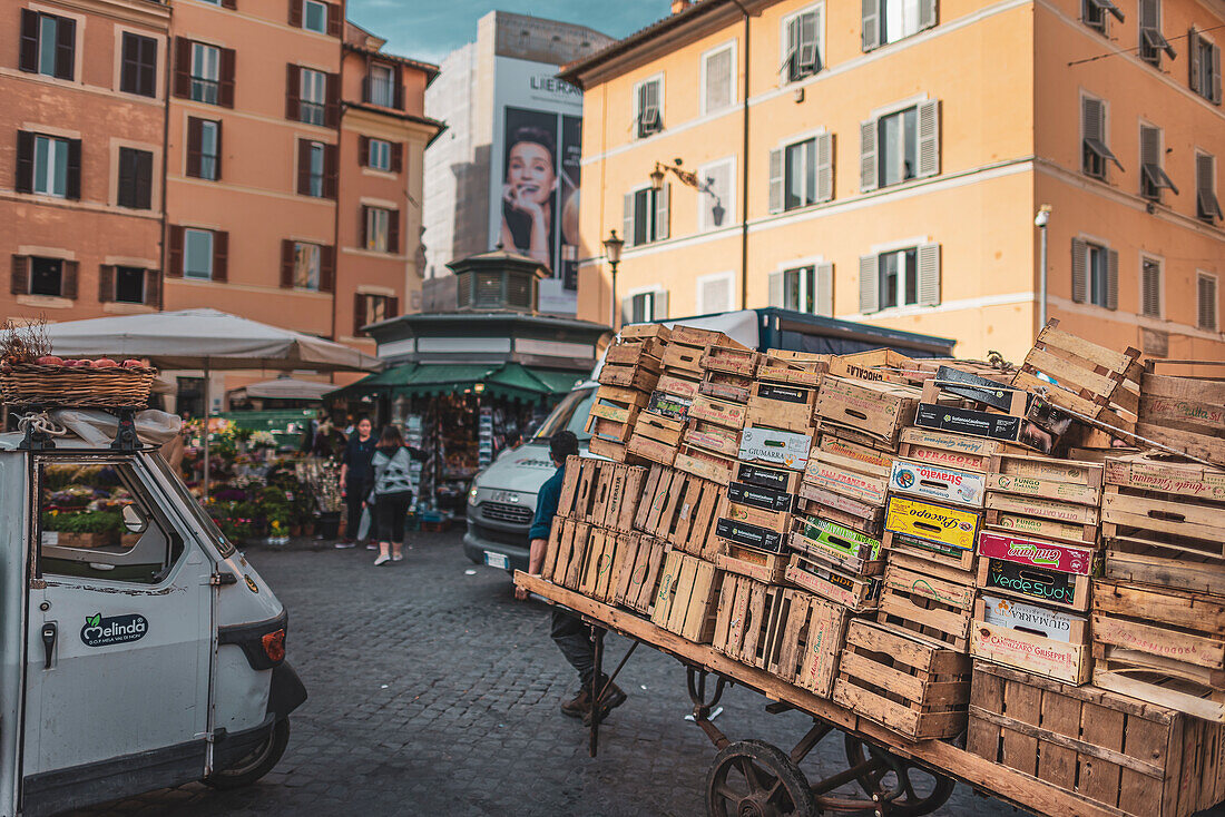 Market in Piazza Campo de'Fiori, Rome, Lazio, Italy, Europe