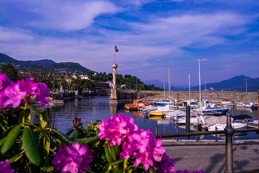 Hafen von Intra am Lago Maggiore, Verbania; Piemont; Italien