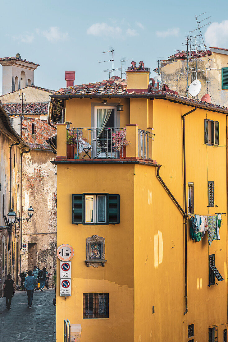 Häuser und Gassen im Stadtteil Oltrarno, Florenz, Toskana, Italien, Europa