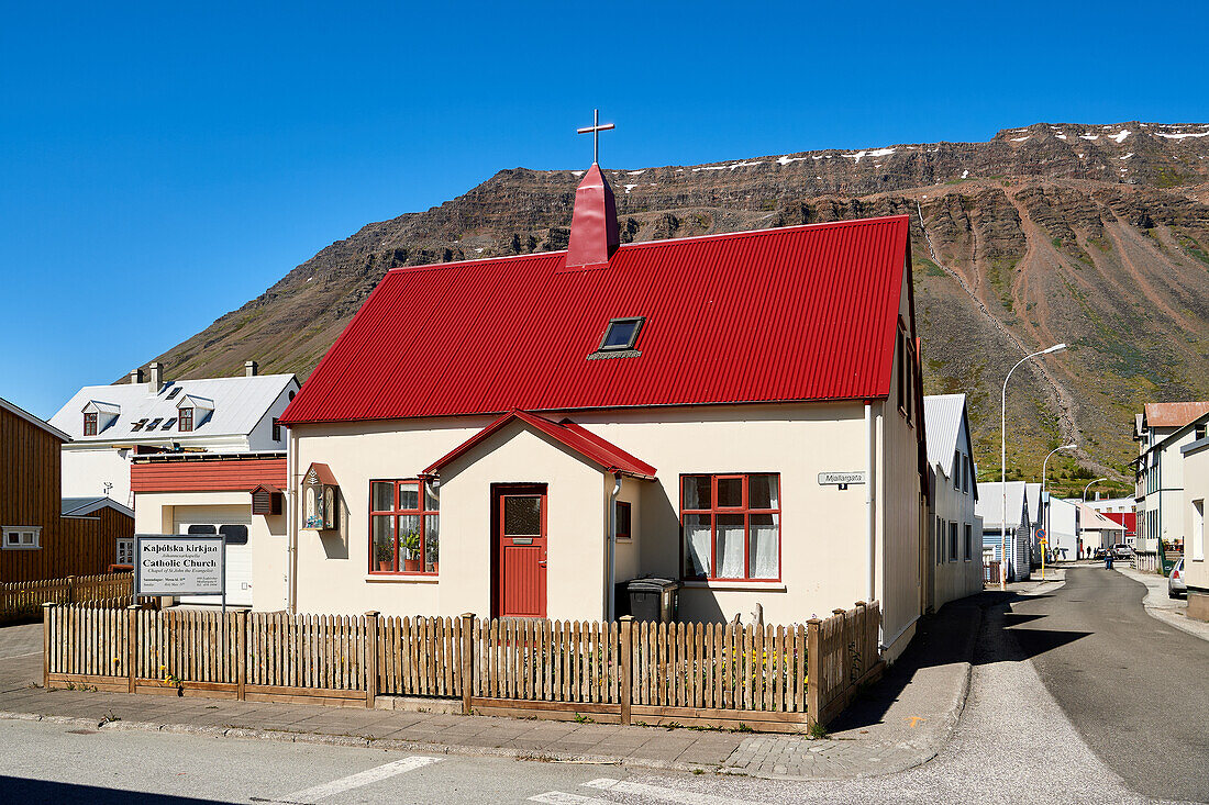 Katholische Kirche St. John´s Chapel, Mjallargata, Ísafjörður, Island