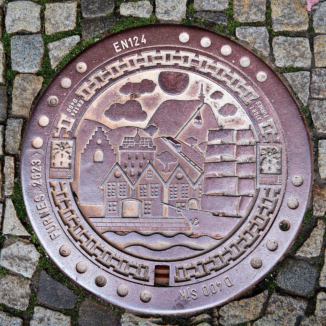 Kanaldeckel der Stadt Bergen, Bellgården, Bergen, Norwegen