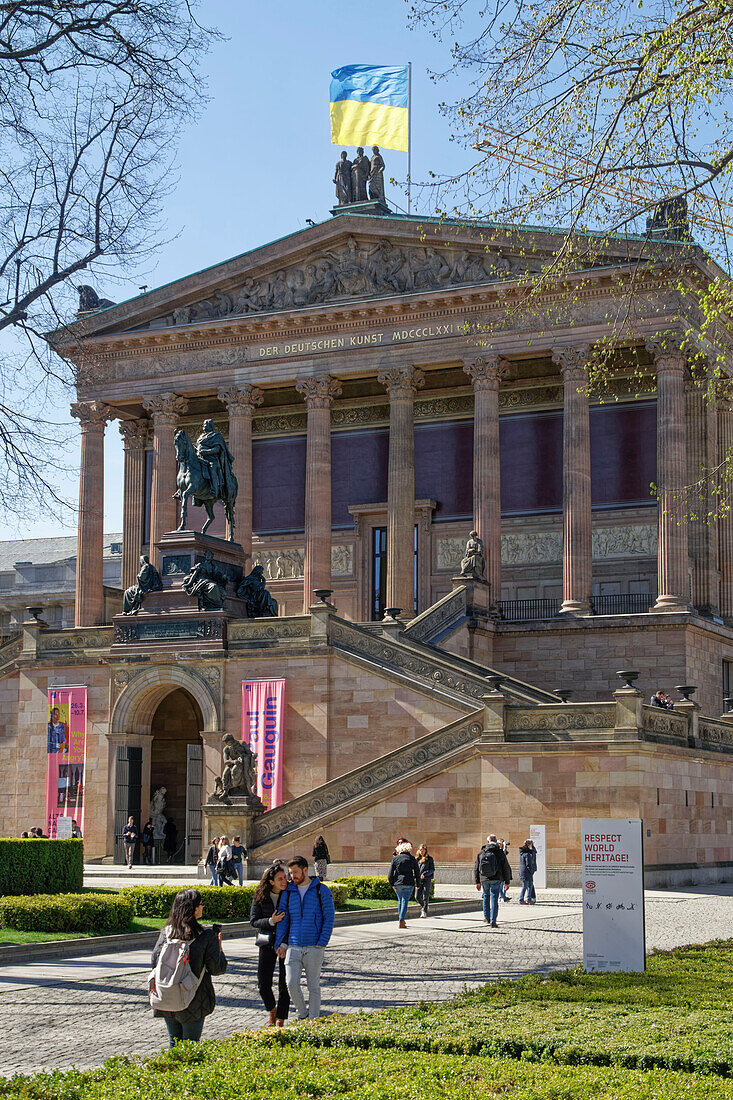 Alte Nationalgalerie, Bronzestatue Friedrich Wilhelm IV. zu Pferde, Museumsinsel, Berlin Mitte, Berlin, Deutschland, Europa