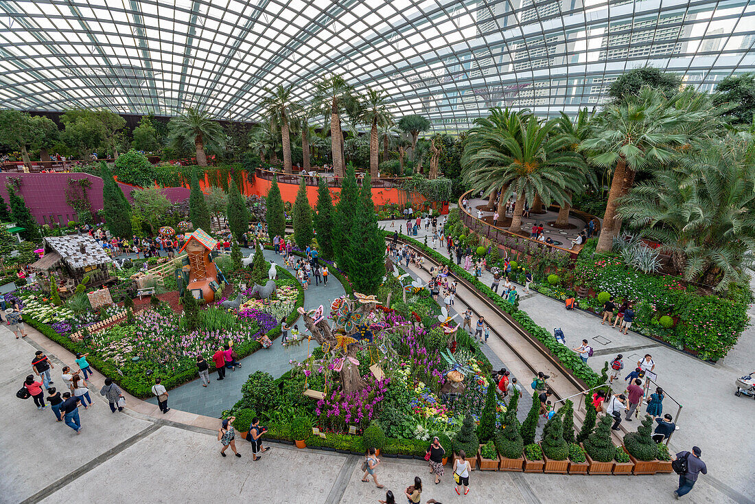 Flower Dome; Marina Bay Gardens; Singapore