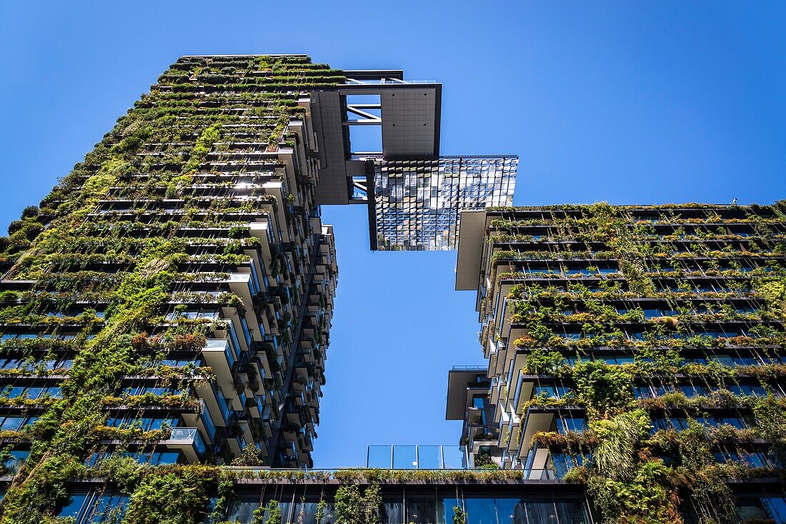 Central Park building,a major mixed-use urban renewal project located on Broadway in the suburb of Chippendale,Sydney,NSW,Australia.