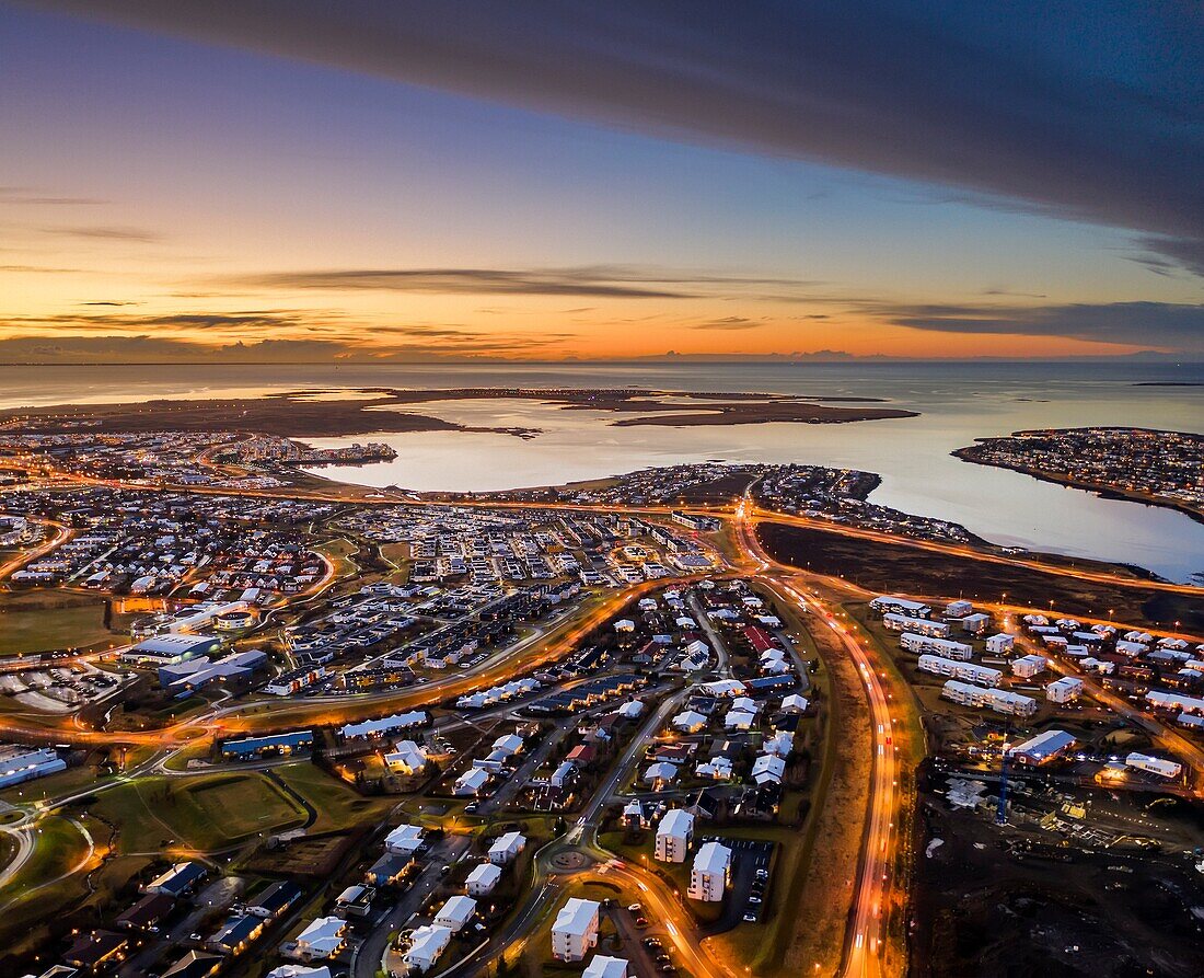 Gardabaer und andere Vororte von Reykjavik, Island.