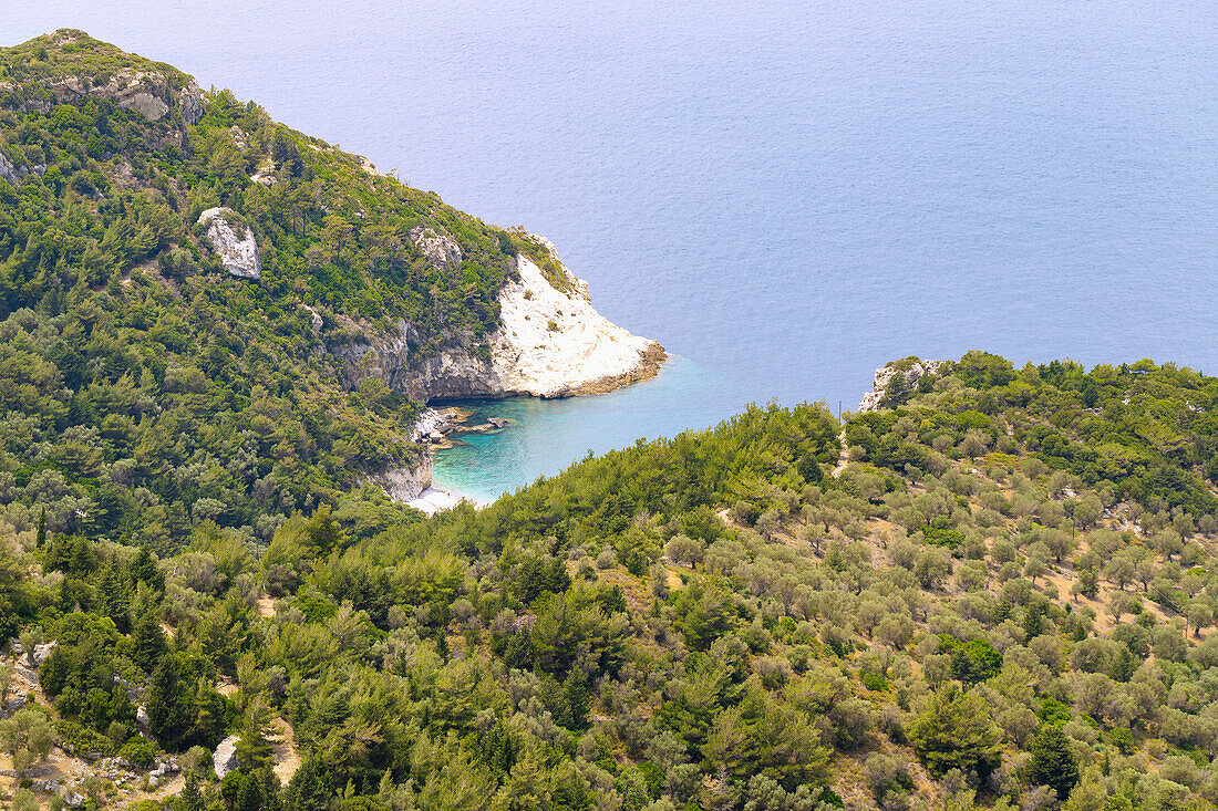 Strandbucht Valsamo Beach bei Agios Isidoros an der Westküste der Insel Samos in Griechenland