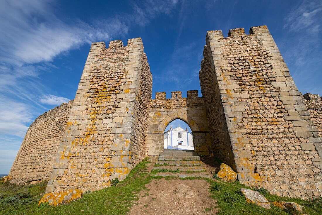 Puerta de Santarem, Castillo Medieval, Arraiolos, Bezirk Evora, Alentejo , Portugal.