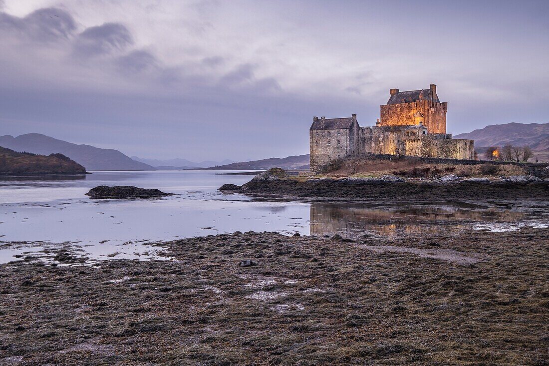 Eilean Donan Castle, 13. Jahrhundert, Kyle of Lochalsh, Highlands, Schottland, Vereinigtes Königreich.