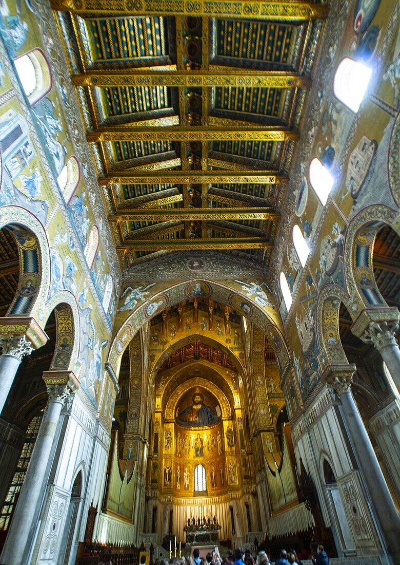 Palermo,Cathedral of Monreale,The cathedral interior with the largest cycle of Byzantine mosaics extant in Italy,Sicily. Italy.