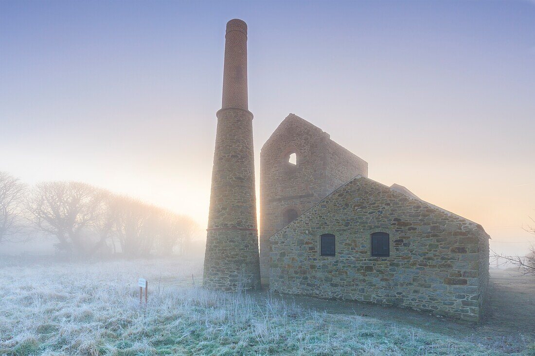 Der Bergbau bleibt bei Wheal Busy in der Nähe von Chasewater in Cornwall.