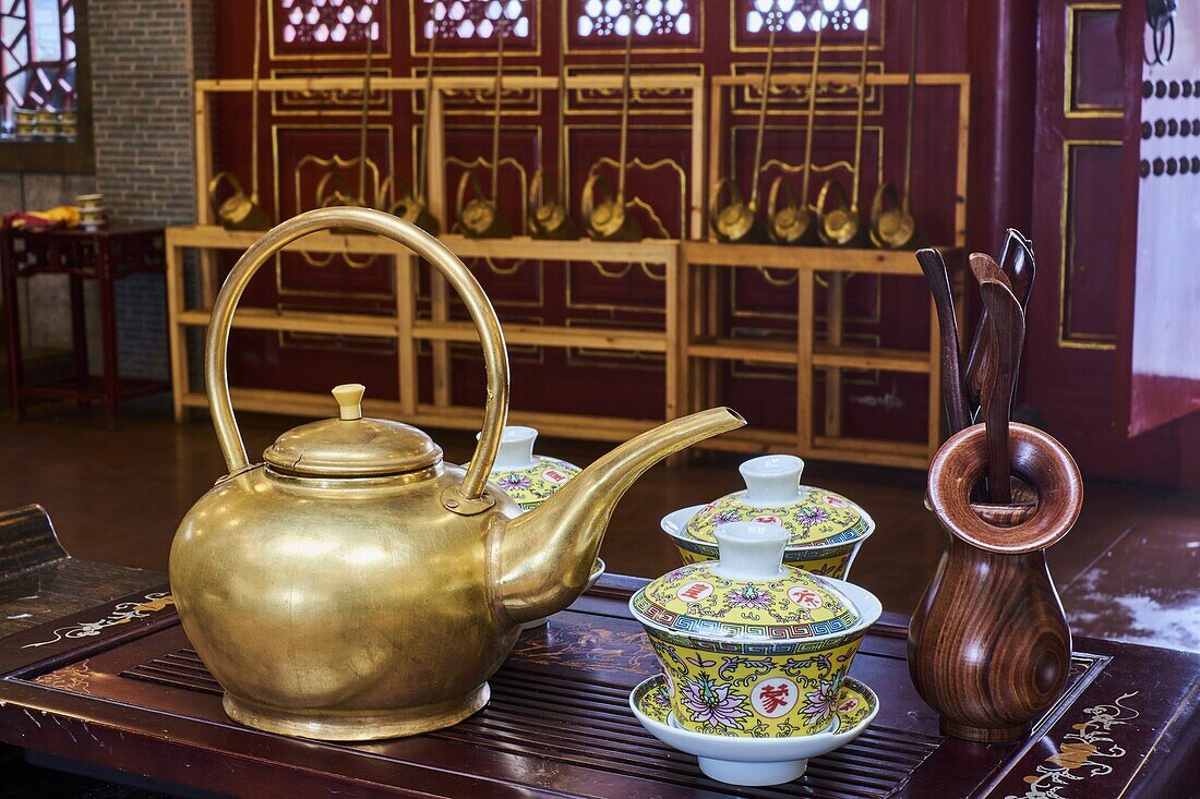 China, Provinz Sichuan, Mingshan, Mengding-Berg, wo Wu Lizhen, der erste Teezüchter, bekannt ist.