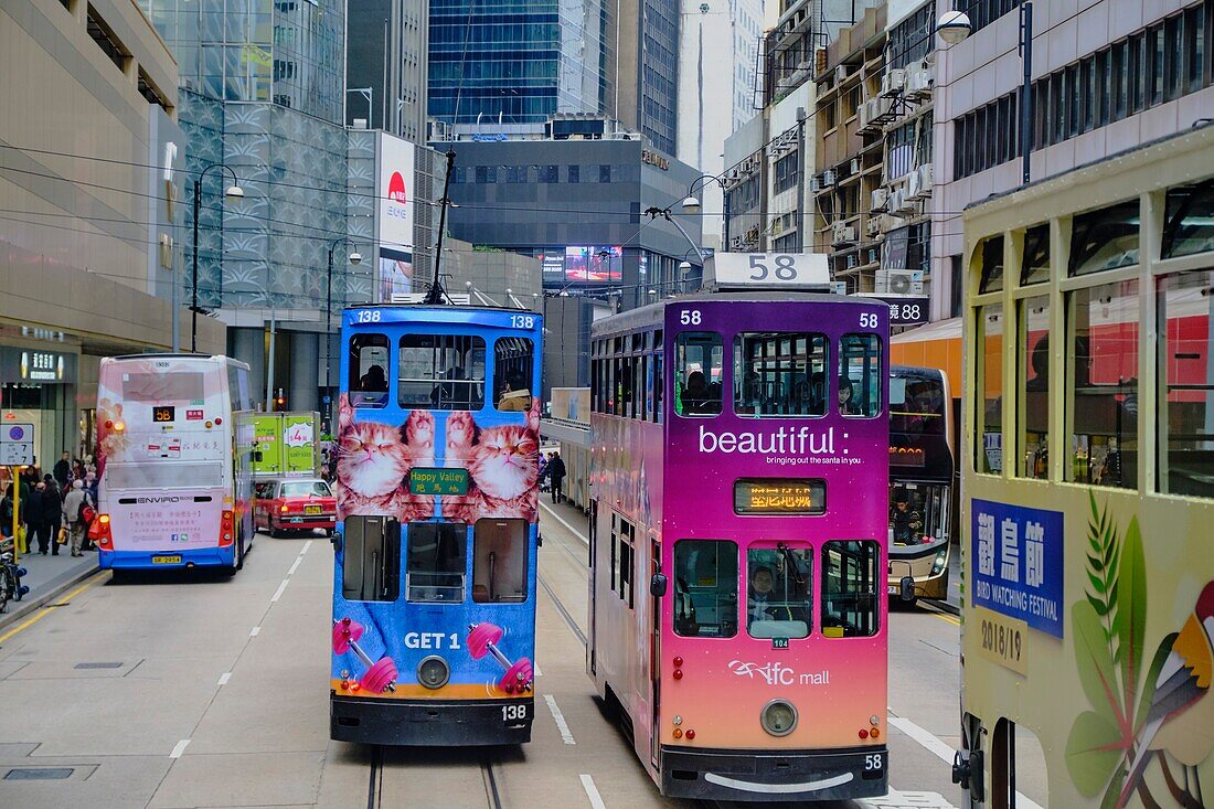 China,Hong-Kong,Hong Kong Island,Des Voeux Road Central.