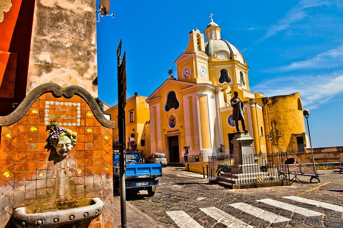 Antonio Scialoja statue,Piazza dei Martiri Square,Chiesa della Madonna delle Grazie,Church,Procida,Phlegraean Islands,Gulf of Naples,Bay of Naples,Italy,Europe.