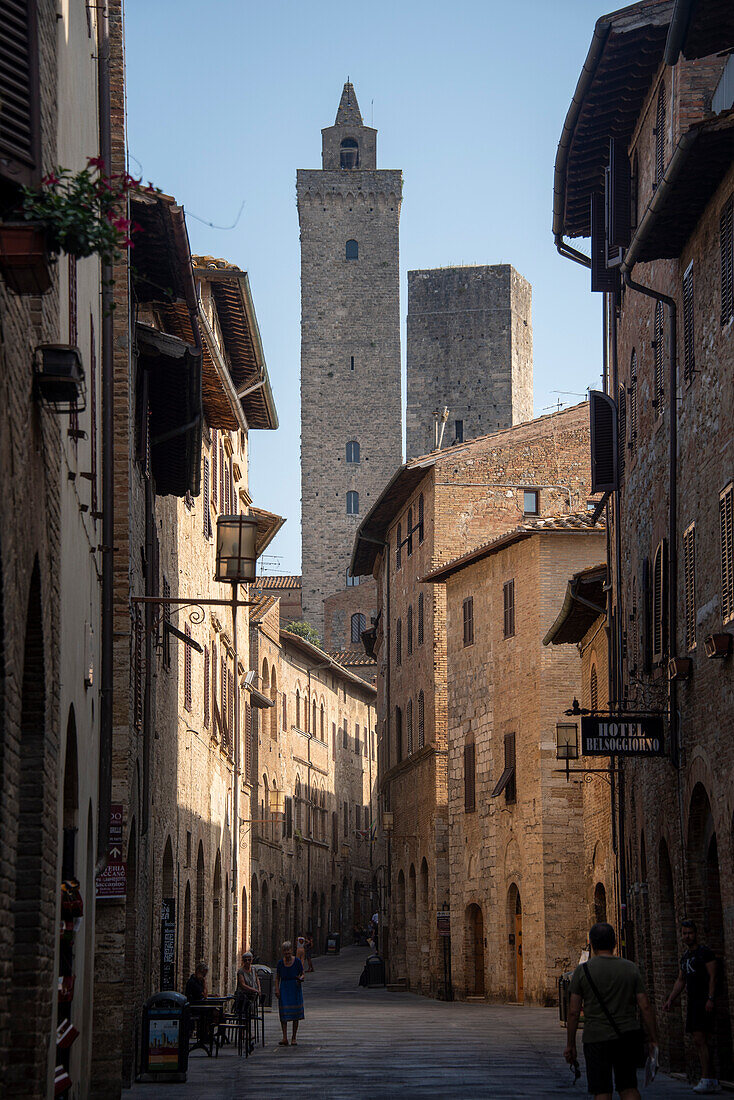 Geschlechtertürme in San Gimignano, Gasse in der Altstadt, Unesco-Welterbe, San Gimignano, Toskana, Italien