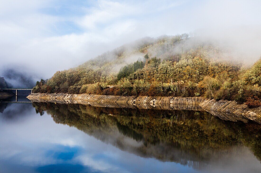 Fades Besserves Stausee, Les Ancizes Comps, Puy De Dome, Auvergne