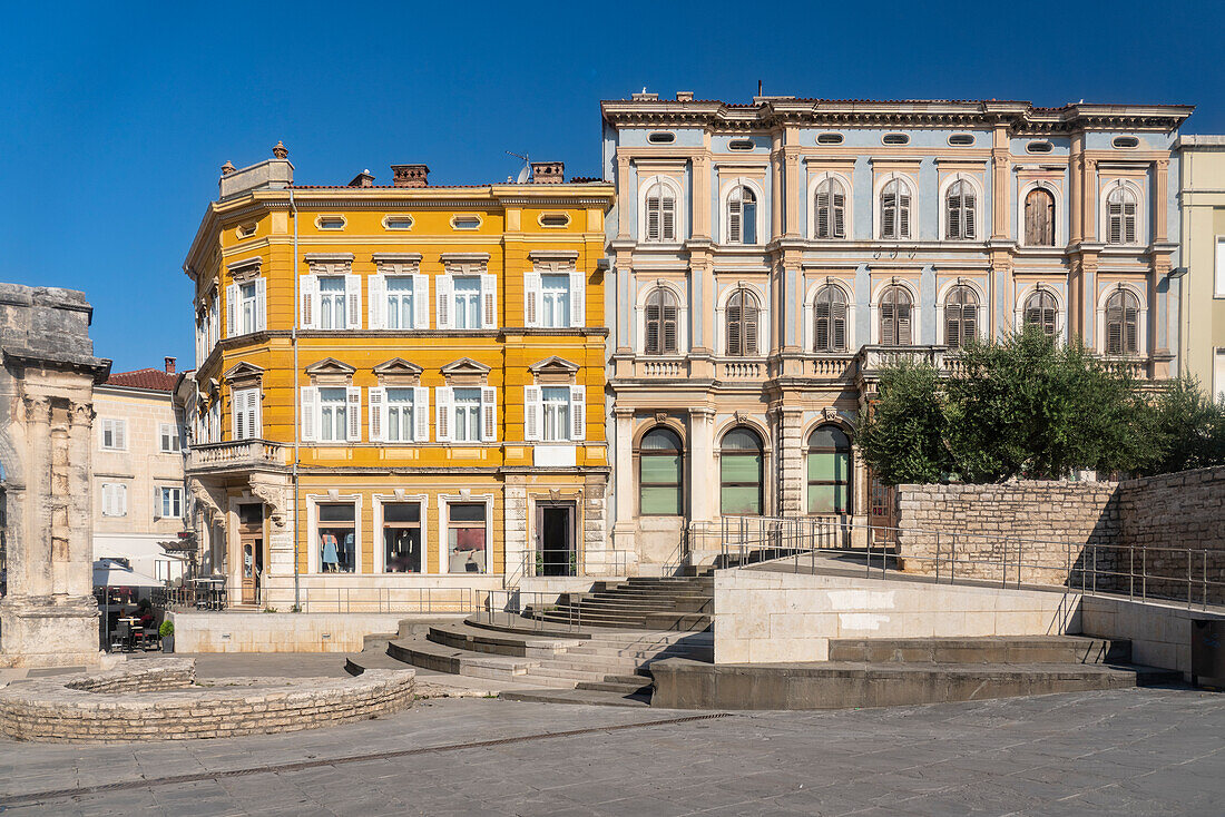 Kroatien, Istrien, Pula, Portarata-Platz in der Altstadt