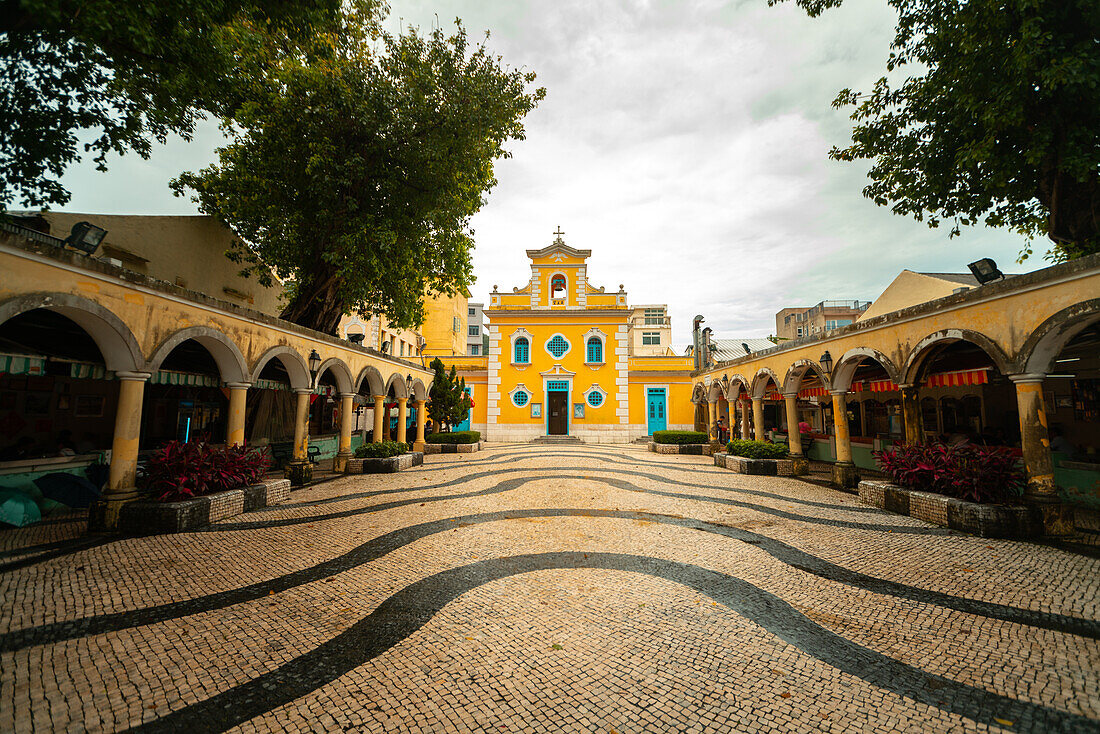 Blick auf die Kirche St. Francis Xavier in Macao