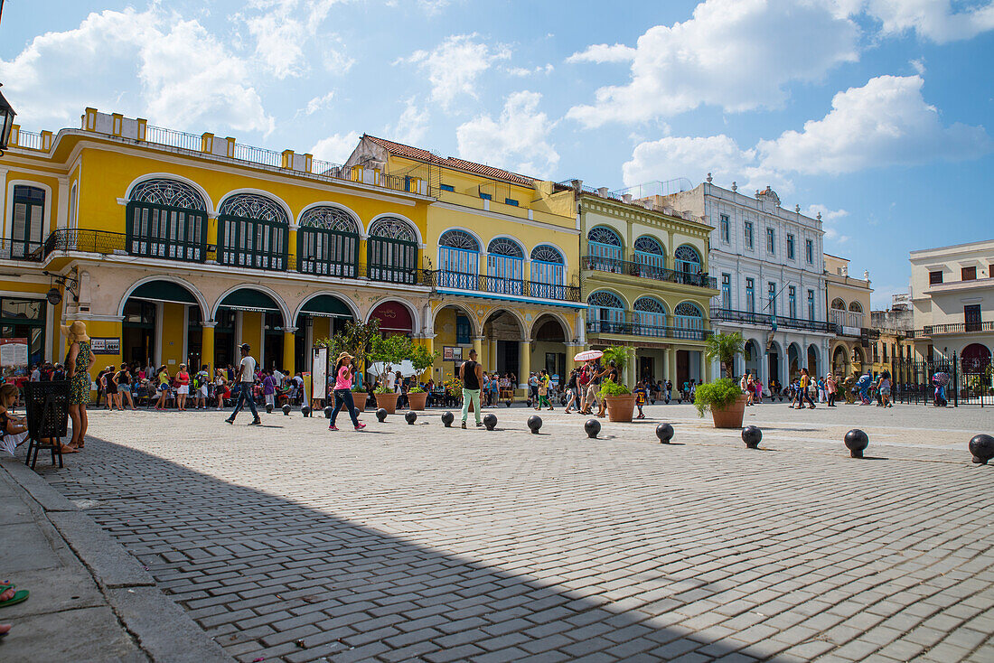 Plaza Vieja, Habana Vieja, UNESCO-Weltkulturerbe, Havanna, Kuba, Karibik, Mittelamerika
