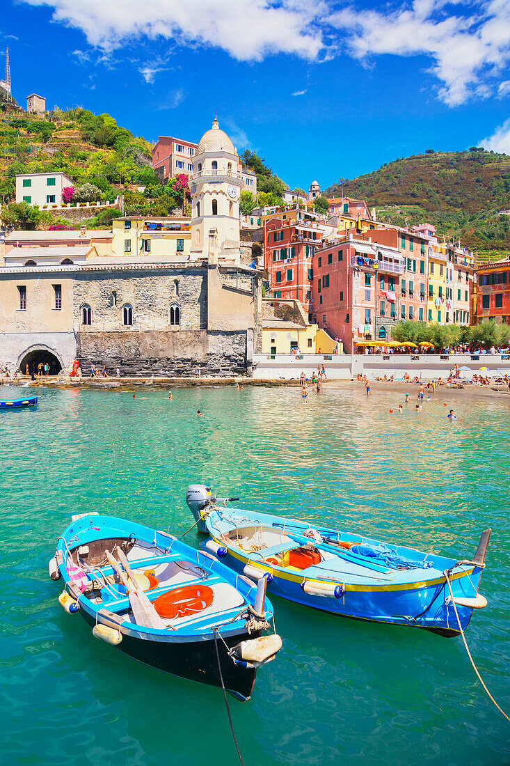 Fishing boats and harbor, Vernazza, Cinque Terre, UNESCO World Heritage Site, Liguria, Italy, Europe