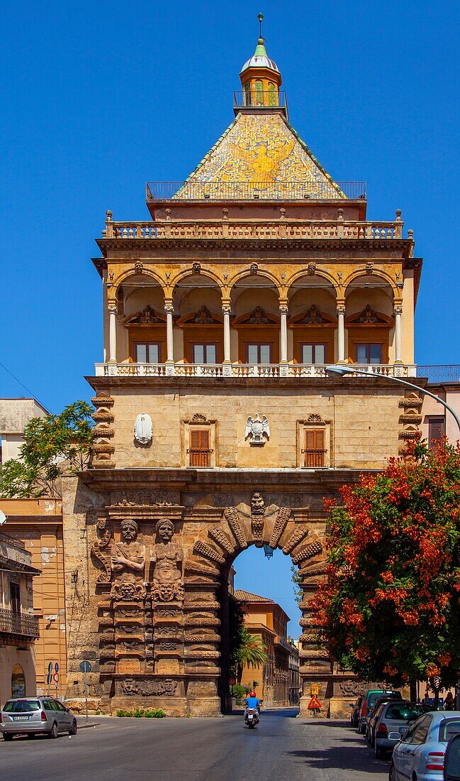Porta Nuova, Palermo, Sicily, Italy, Europe