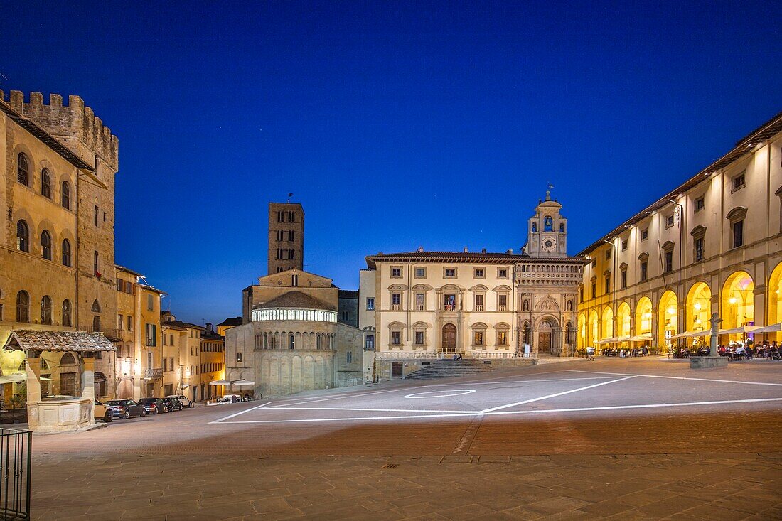 Piazza Grande, Arezzo, Umbria, Italy, Europe
