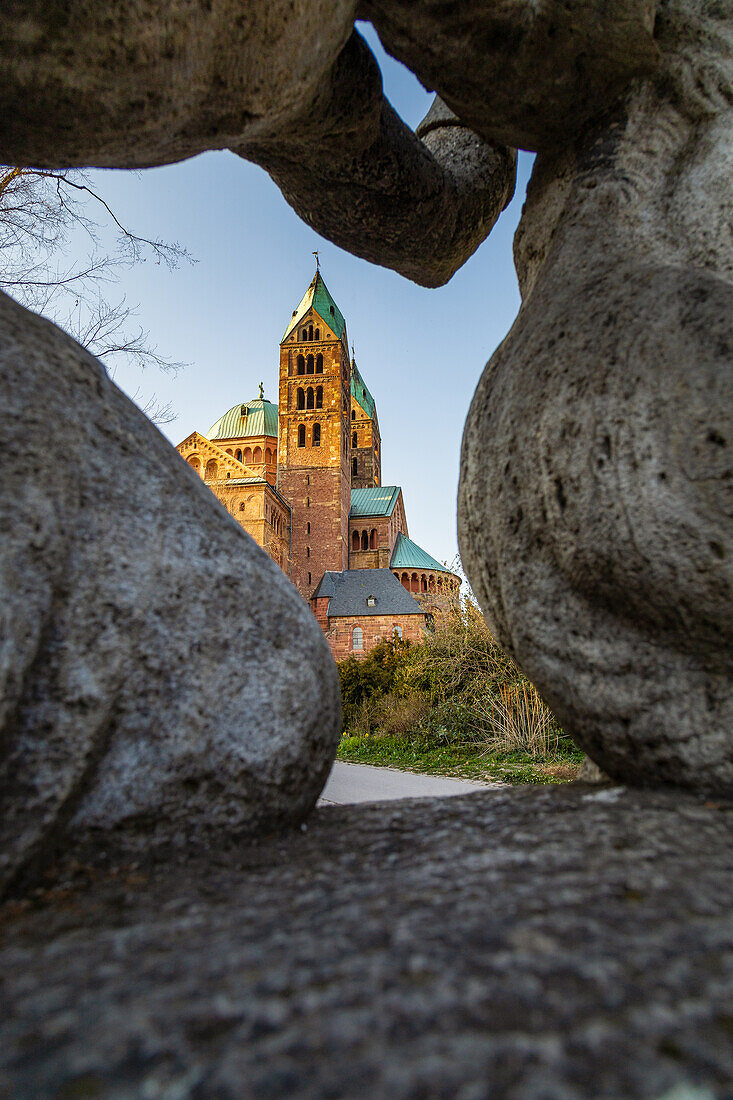 UNESCO World Heritage Speyer Cathedral at dusk, Speyer, Rhineland-Palatinate, Germany, Europe