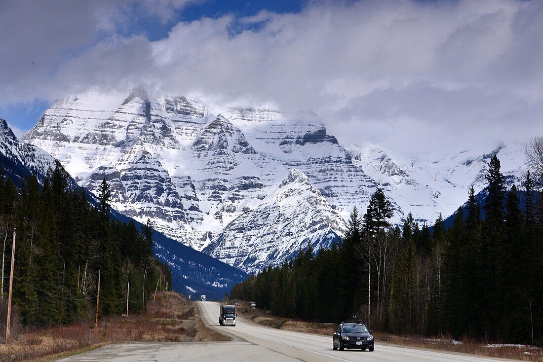 Mount Robson near Jasper, British Columbia, West Canada