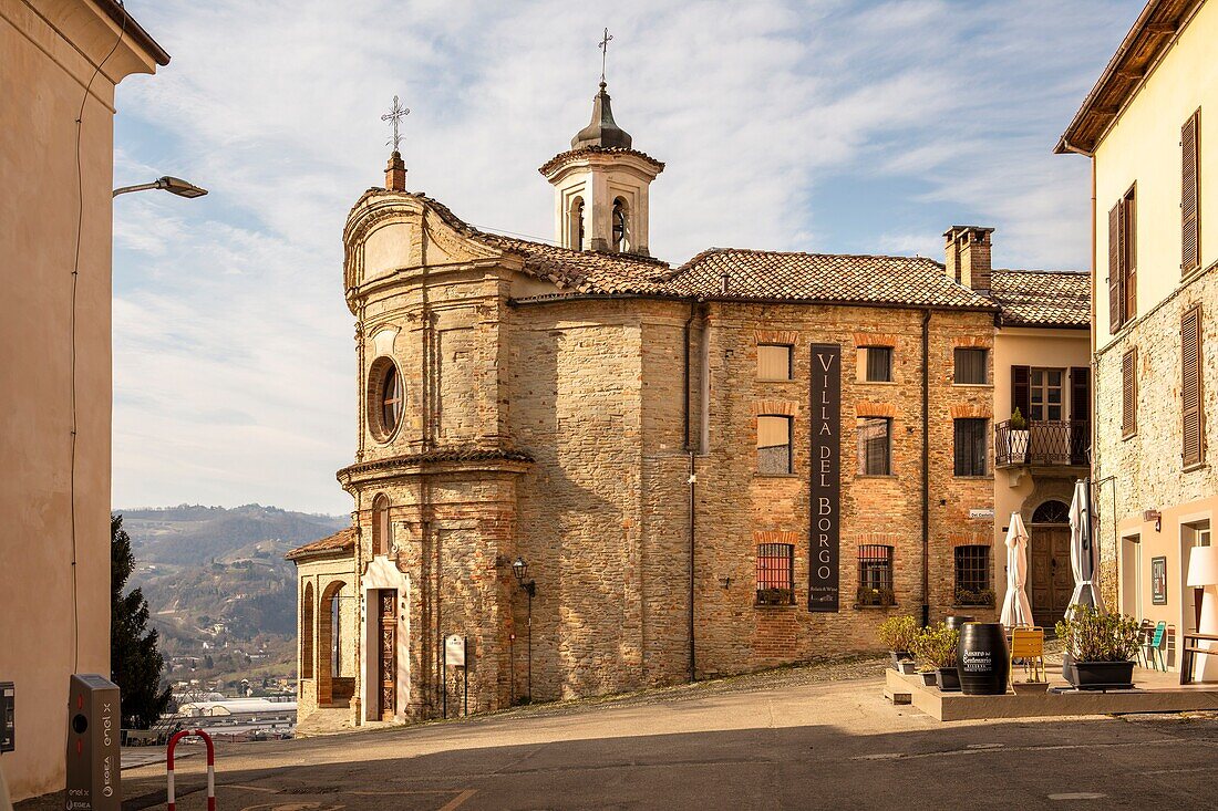 Die Kathedrale von San Lorenzo, Canelli, Piemont, Italien, Europa
