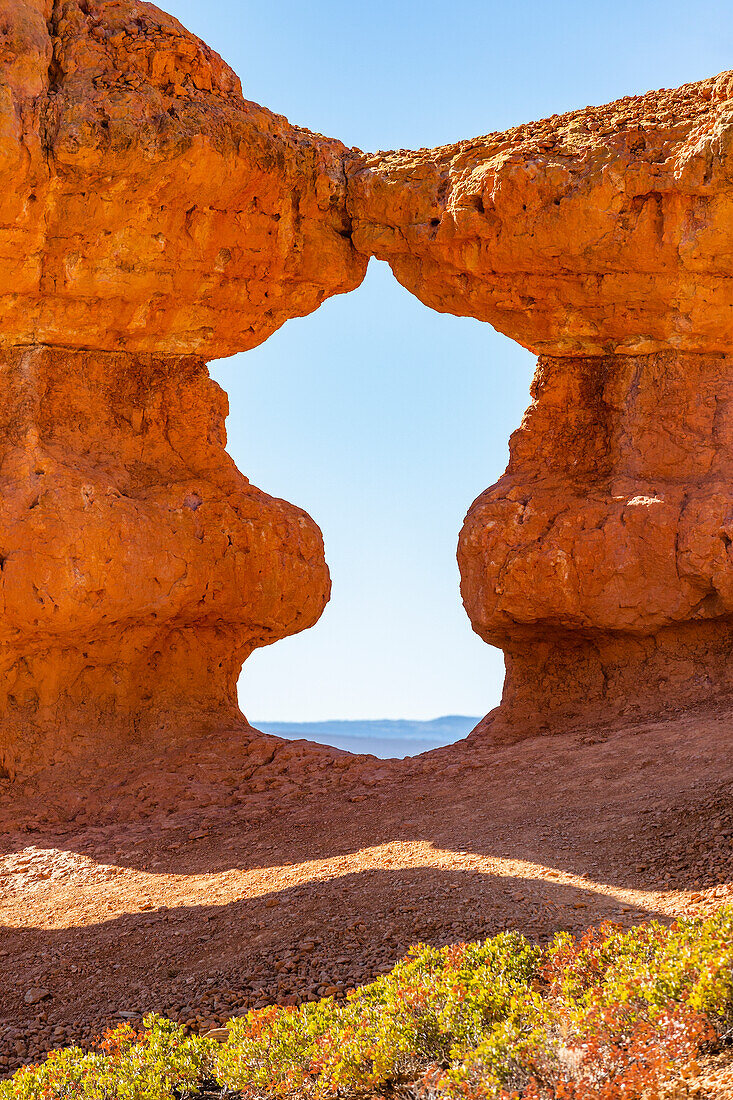 United States, Utah, Bryce Canyon National Park, Hoodoo rock formations at entrance to canyon