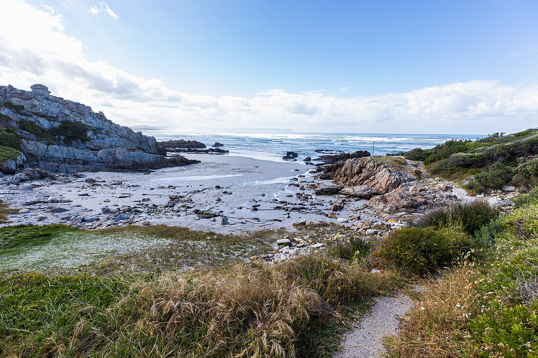 Südafrika, Hermanus, Voelklip Beach und Atlantik