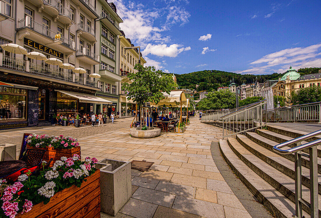 Restaurants and boutiques in the Stará louka (Old Meadow) in Karlovy Vary, Karlovy Vary, Czech Republic